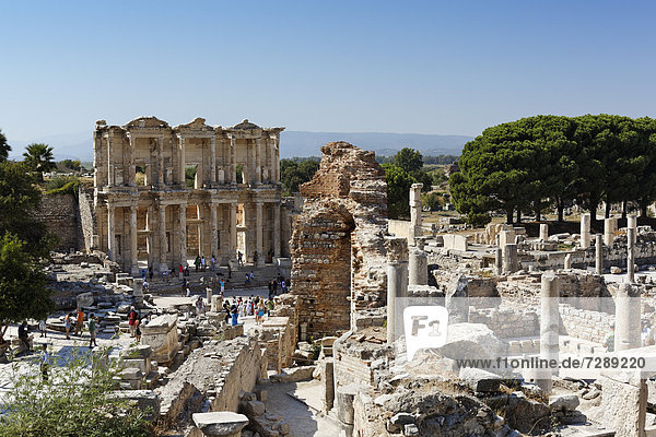 Library of Celsus  UNESCO World Heritage Site  Ephesus  Ephesos  Efes  Izmir  Turkish Aegean  western Turkey  Turkey  Asia