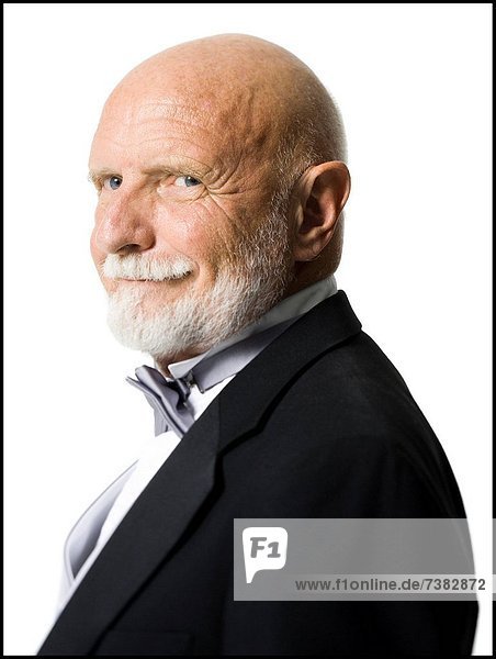 Portrait von einem senior lächelnd mann