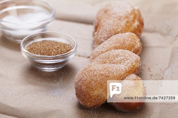 Sugared Doughnut Twist