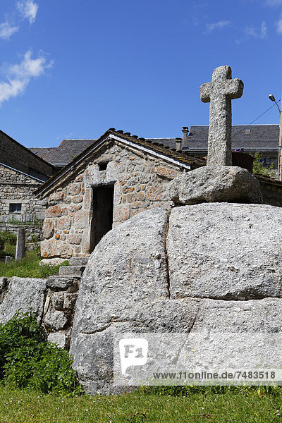 nahe überqueren Frankreich Europa Stein Heiligtum Kreuz