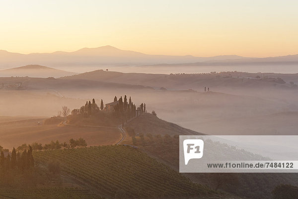 Europa Italien UNESCO-Welterbe Morgenstimmung Provinz Siena