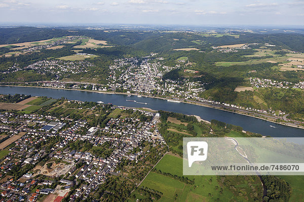 Europa  Deutschland  Rheinland-Pfalz  Luftaufnahme des Zusammenflusses von Ahr und Rhein  Stadt Kripp im Vordergrund