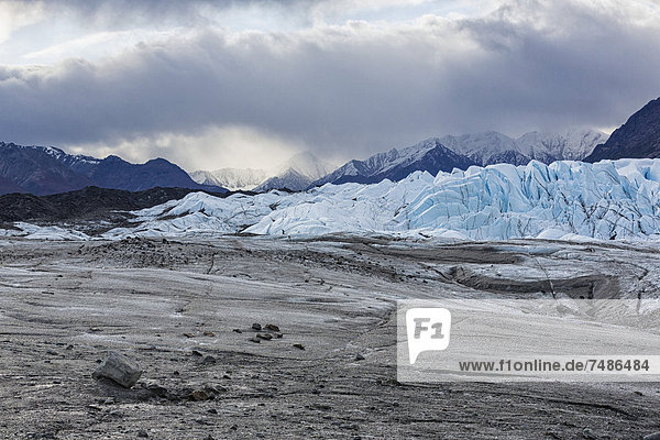 USA  Alaska  Blick auf Chugach Mountains  Matanuska Valley und Matanuska Glacier