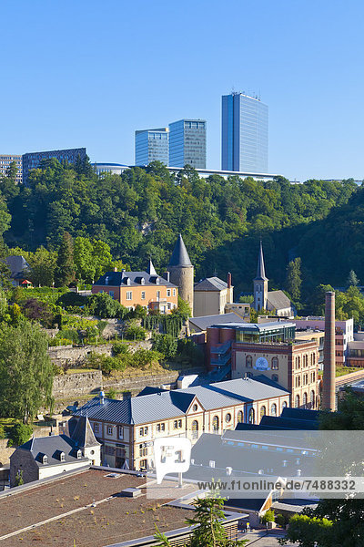 Luxemburg  Bezirk Clausen und Europaviertel im Hintergrund