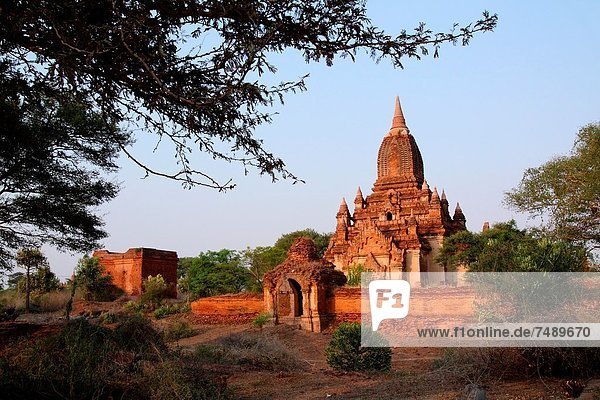 Ansicht  Myanmar  Tempel  Luftbild  Fernsehantenne  Pagode