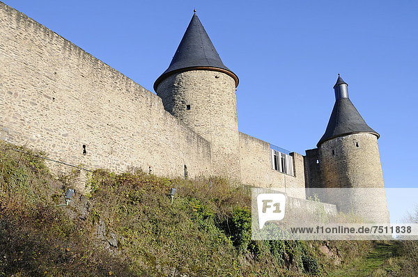 Chateau  Burg  Bourscheid  Burscheid  Luxemburg  Europa  ÖffentlicherGrund