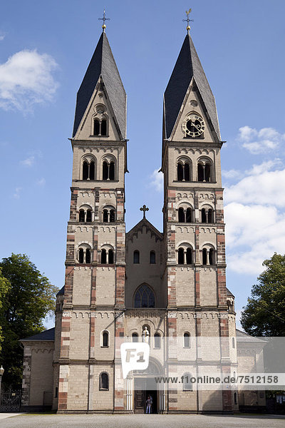 Die Stiftskirche Basilika St. Castor  Koblenz  Rheinland-Pfalz  Deutschland  Europa  ÖffentlicherGrund