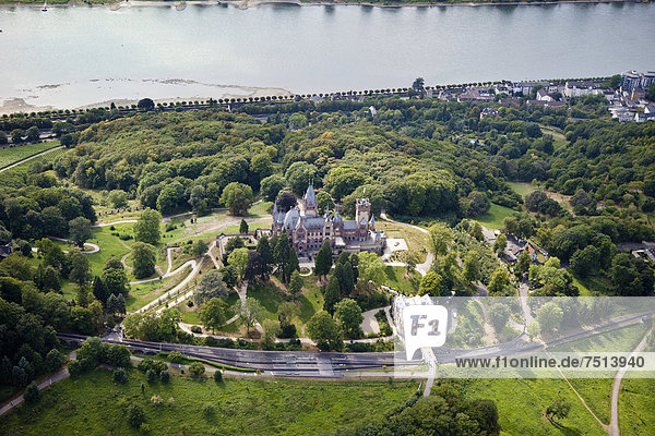 Luftbild Drachenburg Siebengebirge Königswinter Nordrhein-Westfalen Deutschland Europa