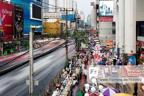 Straße Thanon Phetchaburi  Bangkok  Thailand