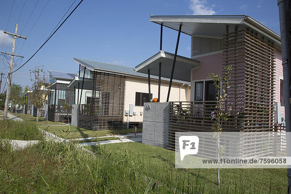 Vereinigte Staaten von Amerika USA Krankenzimmer überqueren Planung Wohnhaus Gebäude Erde grün Dorf Entwicklung Heiligkeit Sonnenenergie Umweltschutz Umwelt Kreuz Louisiana New Orleans