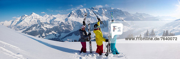 Panorama Berg Winter Skifahrer schnitzen Skisport Ski Wintersport