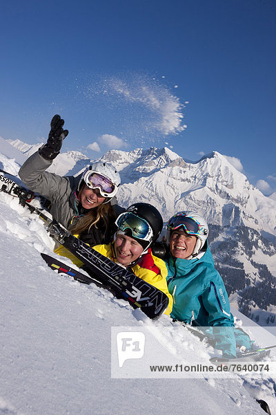 Panorama Berg Winter Skifahrer schnitzen Skisport Ski Spaß Schnee Wintersport