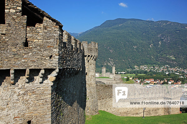 Europa Palast Schloß Schlösser niemand Festung Querformat UNESCO-Welterbe Bellinzona Schweiz