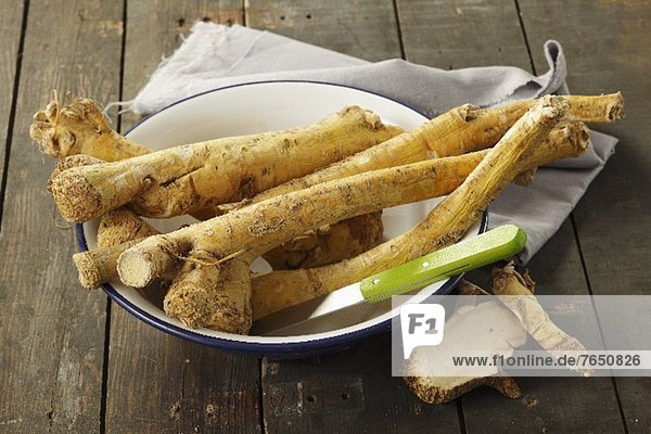 Fresh horseradish roots