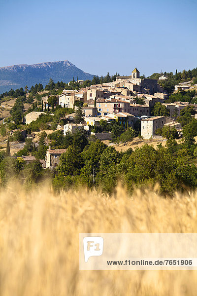Townscape of the medieval town of Aurel  Vaucluse  Provence  France  Europe
