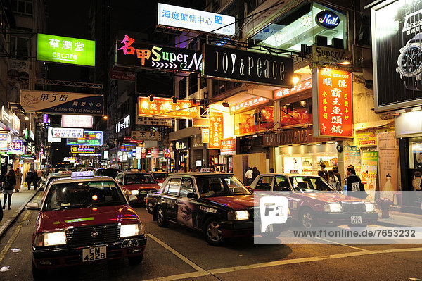 Nacht  Straße  rot  Taxi  China  Asien  Hongkong