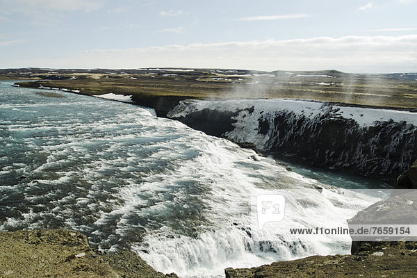 Isländische Wasserfälle im Goldenen Kreis  Island Gullfoss