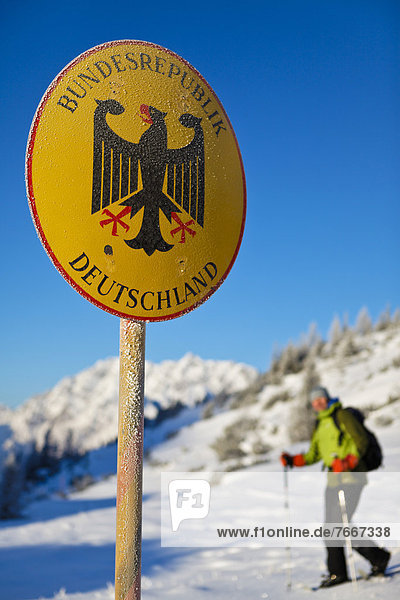 Hütte Berg Mann Berchtesgaden Grenze Verein Schneeschuhlaufen