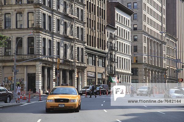 Vereinigte Staaten von Amerika  USA  Städtisches Motiv  Städtische Motive  Straßenszene  Straßenszene  New York City  Nordamerika  Manhattan