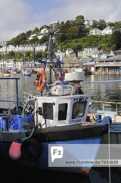 Hafen  Europa  Großbritannien  Boot  vertäut  angeln  Cornwall  England