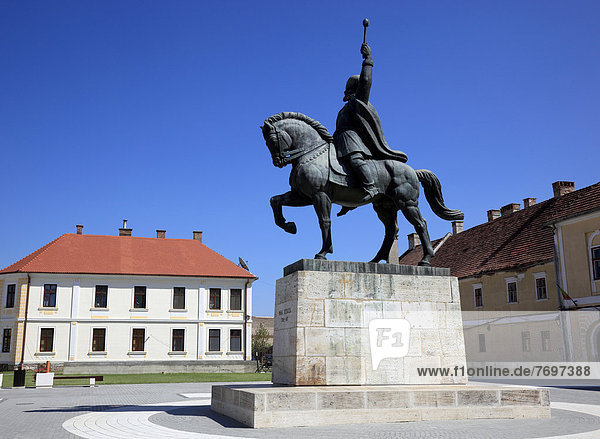 Reiterstandbild von Mihai Viteazul  Michael der Tapfere  Nationalheld in der historischen Festung von Alba Iulia  B?lgrad oder Karlsburg