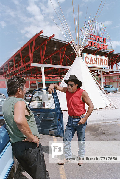 Two Crow Indians Regulars Of Casino