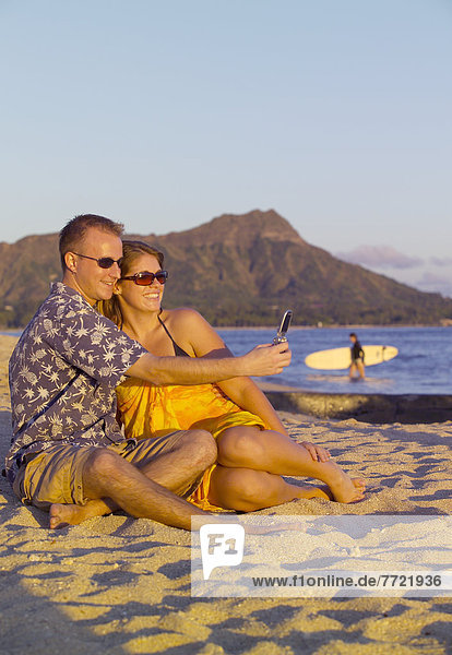 sitzend  Fotografie  nehmen  Strand  Hintergrund  Fotohandy  Diamant  Hawaii  Oahu  Waikiki Beach
