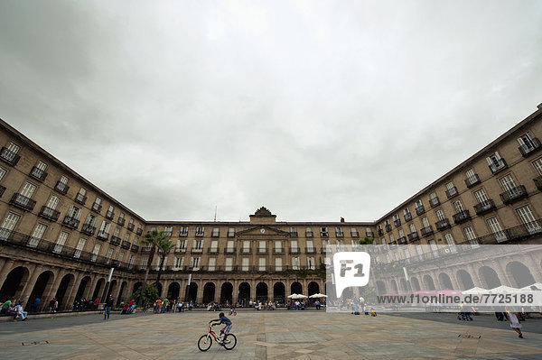 Stadtplatz Academia Natürlichkeit Bilbao Spanien Baskenland