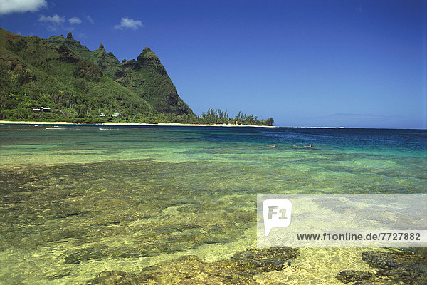 blauer Himmel wolkenloser Himmel wolkenlos Riff Hawaii Kauai