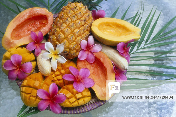 zeigen  Frische  Blume  schneiden  Banane  Frucht  Vielfalt  Papaya  Mango  Ananas  Garnierung  Hawaii  reif