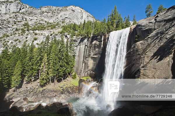 Vereinigte Staaten von Amerika  USA  folgen  Dunst  Ansicht  Yosemite Nationalpark  Kalifornien