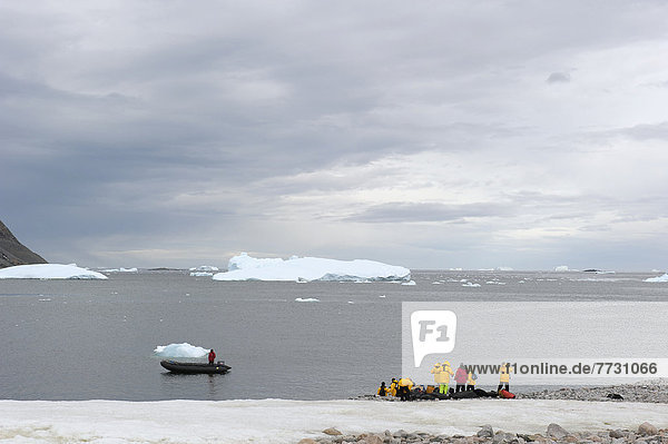 Eisberg Küste Tourist Ansicht Antarktis