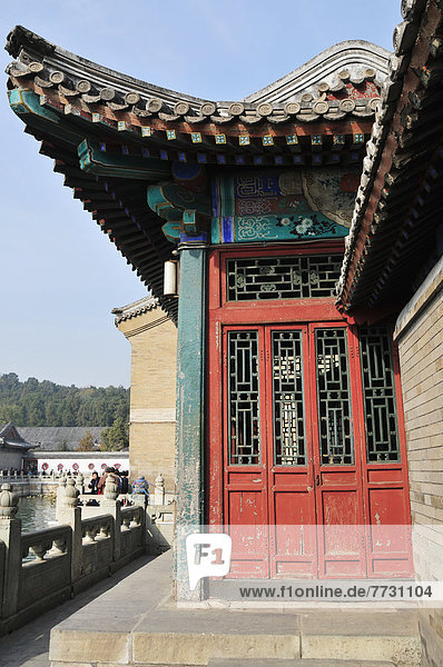 Tür Gebäude rot Verwitterung Peking Hauptstadt