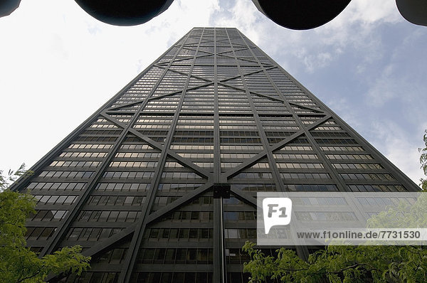niedrig  Amerika  Wolke  Himmel  Hochhaus  blau  Ansicht  Flachwinkelansicht  Verbindung  Winkel  Chicago  Illinois