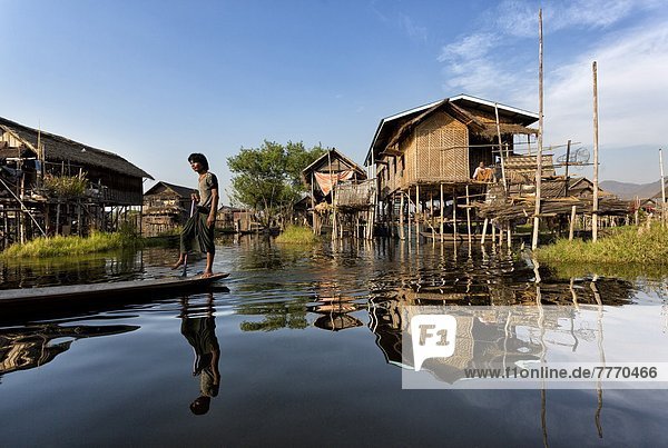 Ecke Ecken Gebäude See Dorf bauen Stelzenlauf Stelze Stelzen Myanmar Asien Shan Staat