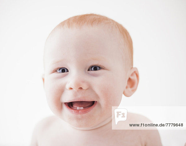 Portrait  lachen  Junge - Person  schießen  Studioaufnahme  Baby