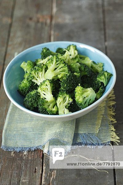 Blanched broccoli