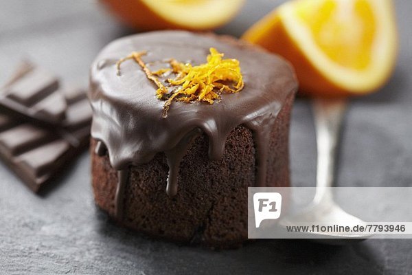Chocolate-orange mini-cake