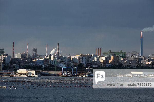 Italy  Apulia  Taranto  view of the refinery and the ILVA industry                                                                                                                                  