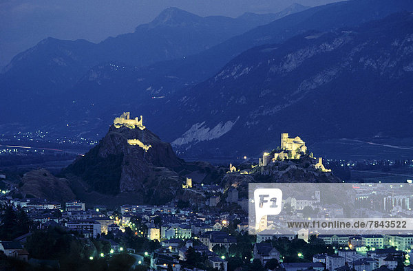 Sion  Sitten at night