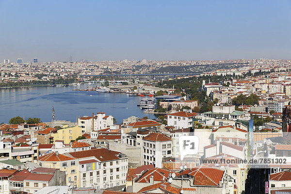Türkei  Istanbul  Blick vom Galataturm zum Goldenen Horn