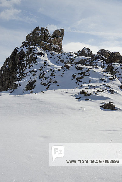 Eschbacher Klippen im Winter  Usingen  Hessen  Deutschland