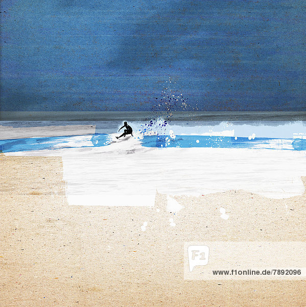 Surfer auf einer Welle im Meer