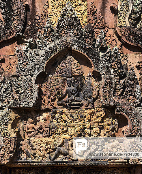 Demon king Ravana bas-relief on the East Gate Banteay Srei Temple