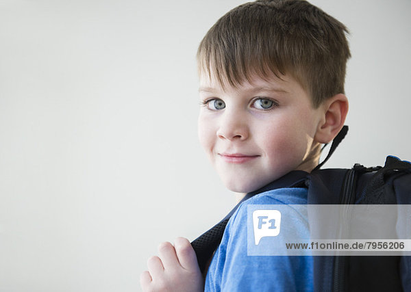 Rucksack  Portrait  Junge - Person  5-6 Jahre  5 bis 6 Jahre