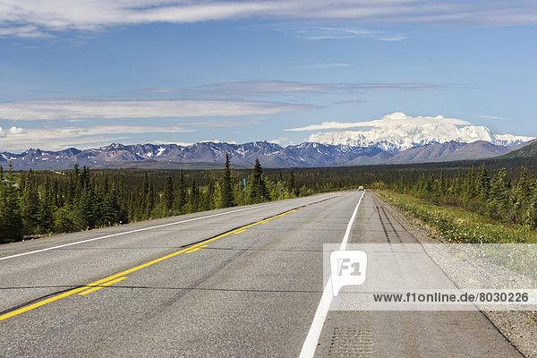 Mount mckinley viewed from george parks highway Alaksa united states of america