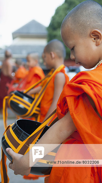 gehen  Morgen  Mönch  Thailand