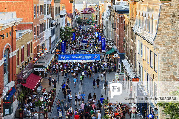 Mensch  Menschen  Straße  Heiligtum  Jeans  Festival  Quebec