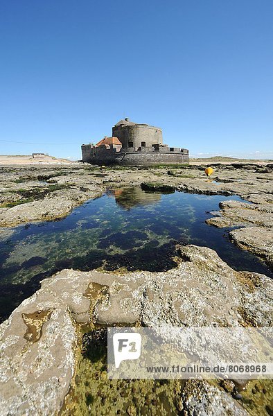 französisch  Strand  Küste  Festung