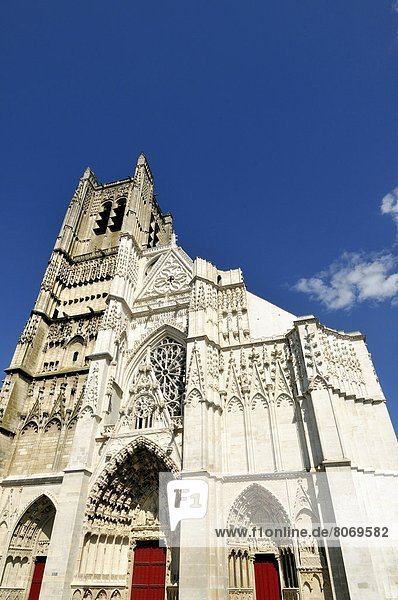 Kathedrale  Fassade  Heiligtum  sprechen  Auxerre  Namur  Nord  Weg